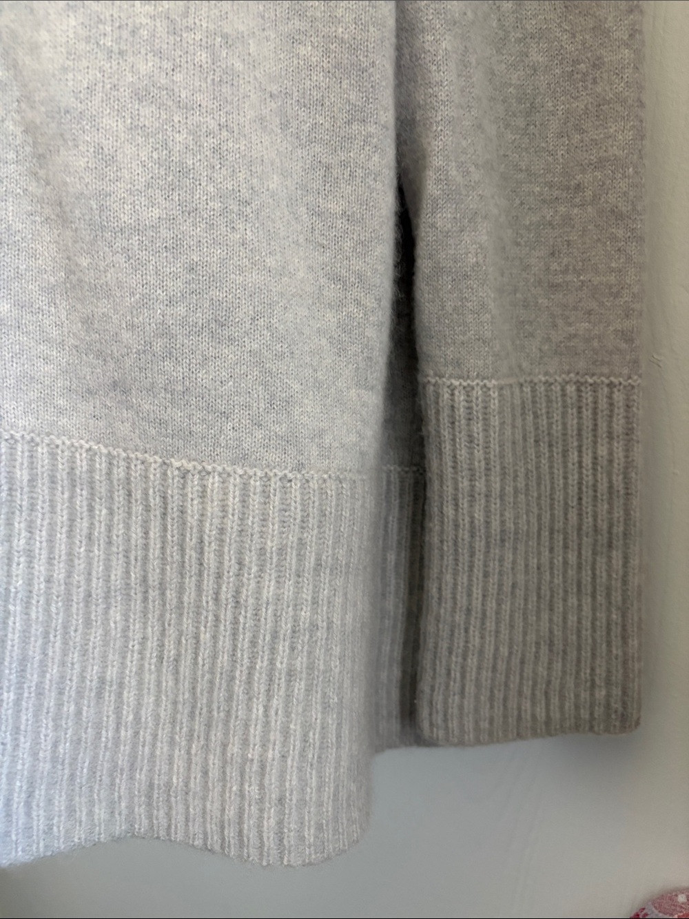Saks Fifth Avenue Cashmere Sweater - Picture 4 of 8
